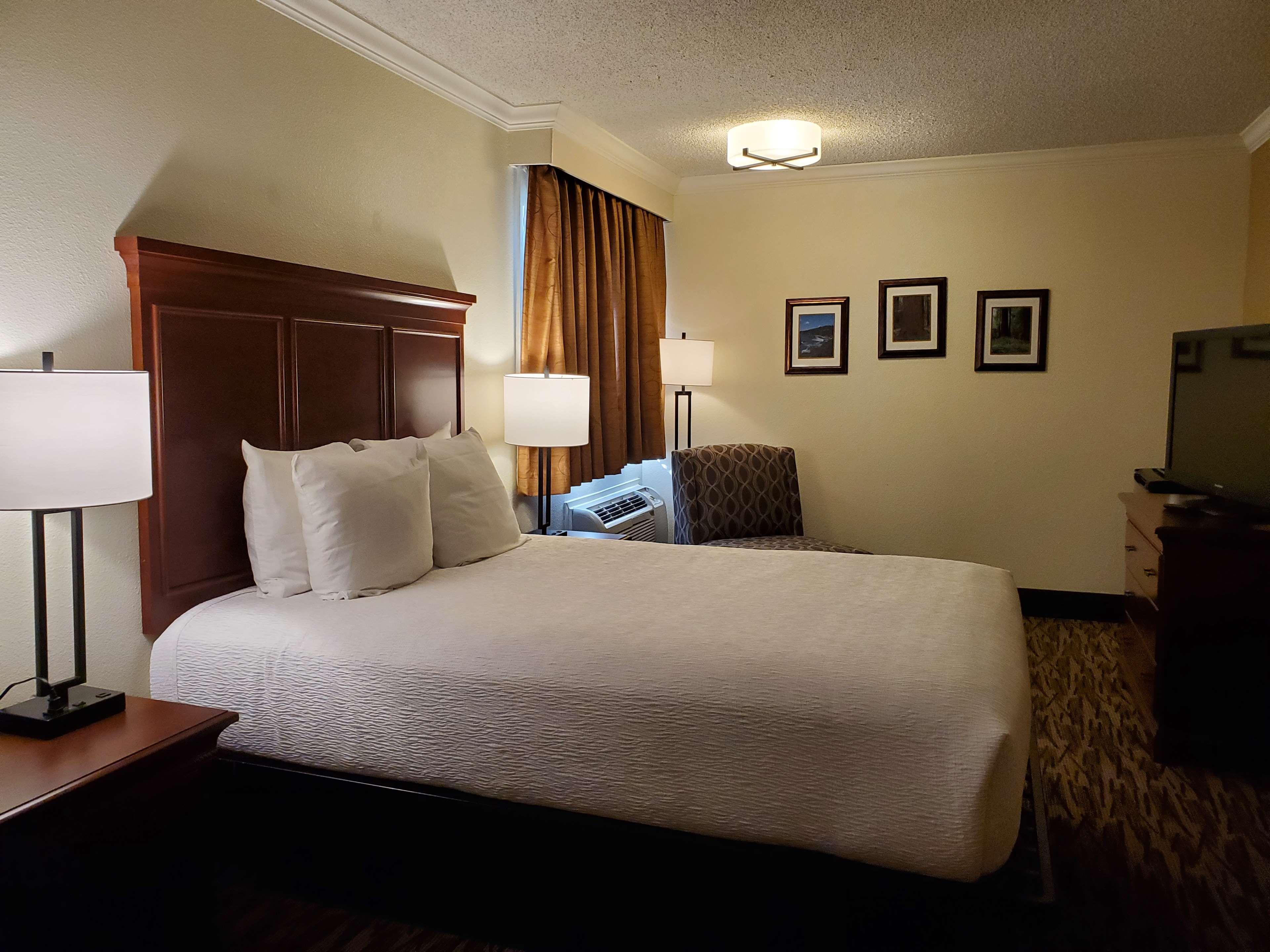 Best Western Plus Humboldt House Inn Garberville Luaran gambar